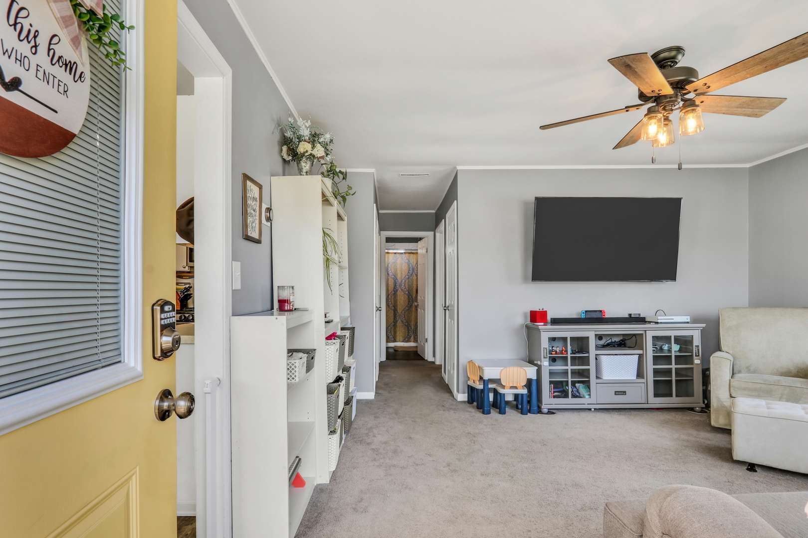 Grayslake, IL 60030,33238 N Valley View DR