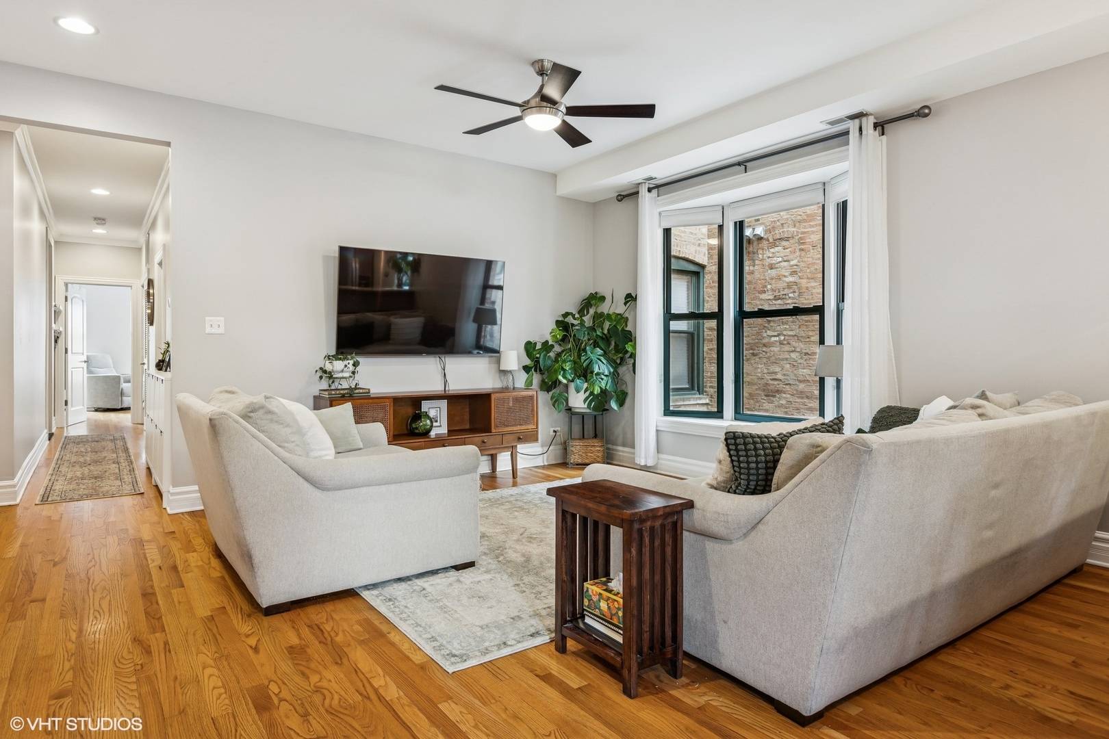 Chicago, IL 60640,4806 N Kenmore AVE #2