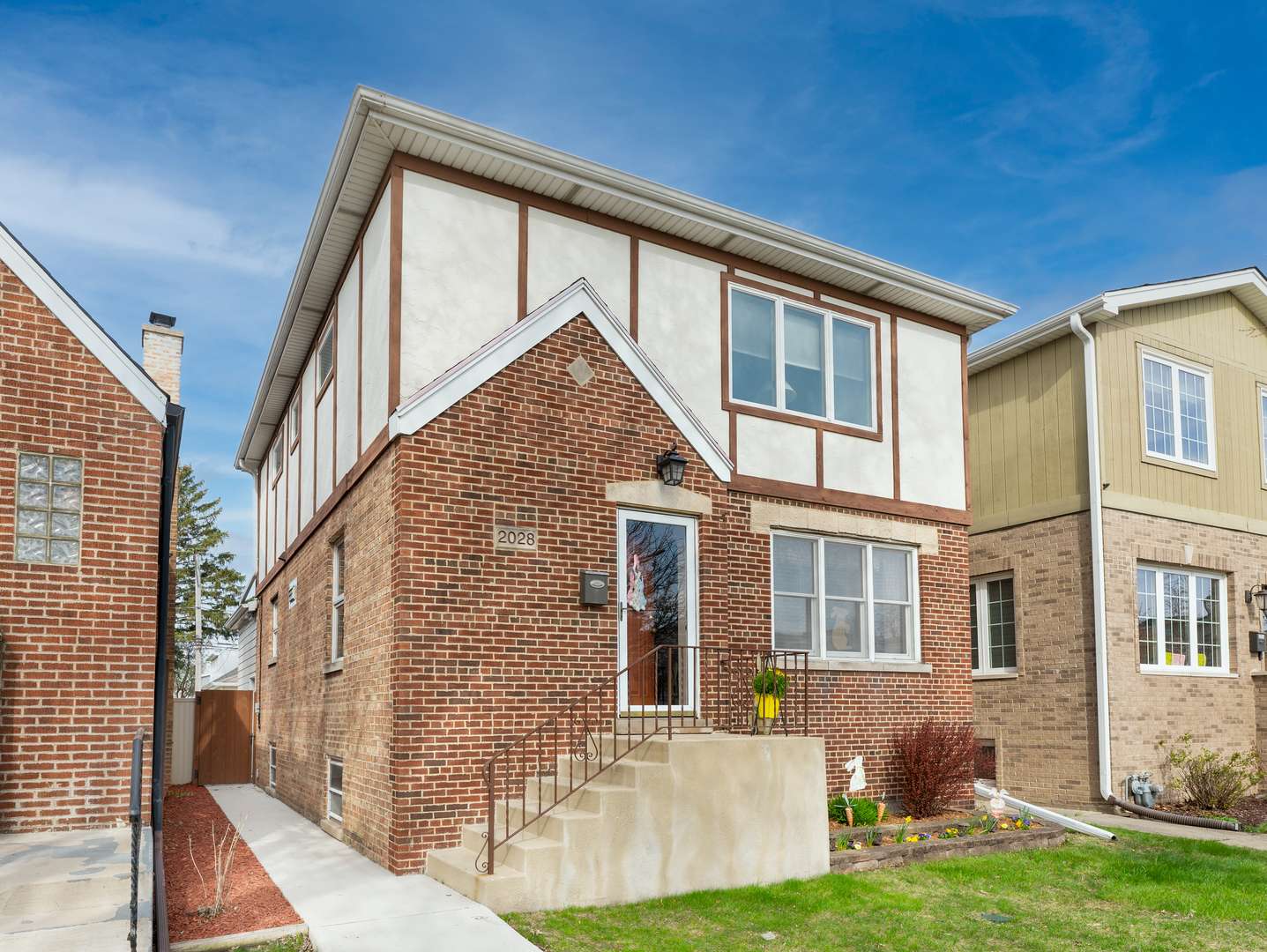 Elmwood Park, IL 60707,2028 N 72nd CT