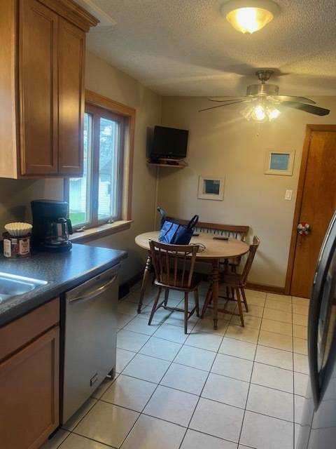 Chicago, IL 60638,5705 S Mayfield AVE