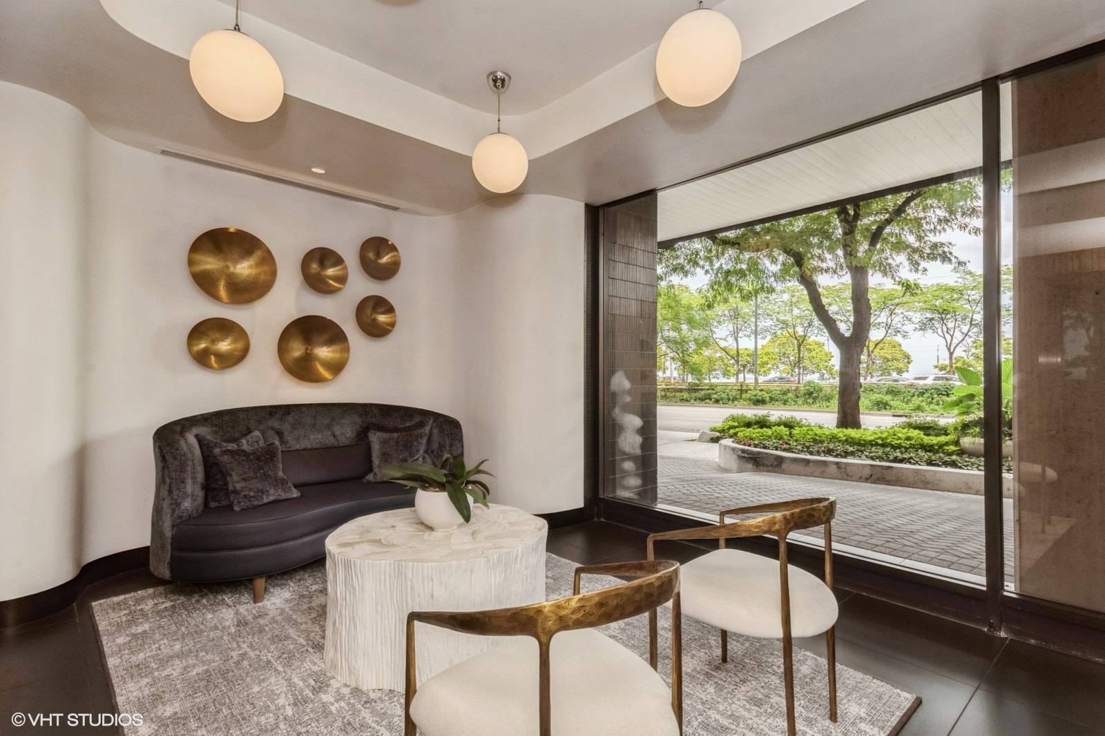 Chicago, IL 60611,1110 N Lake Shore DR #19N