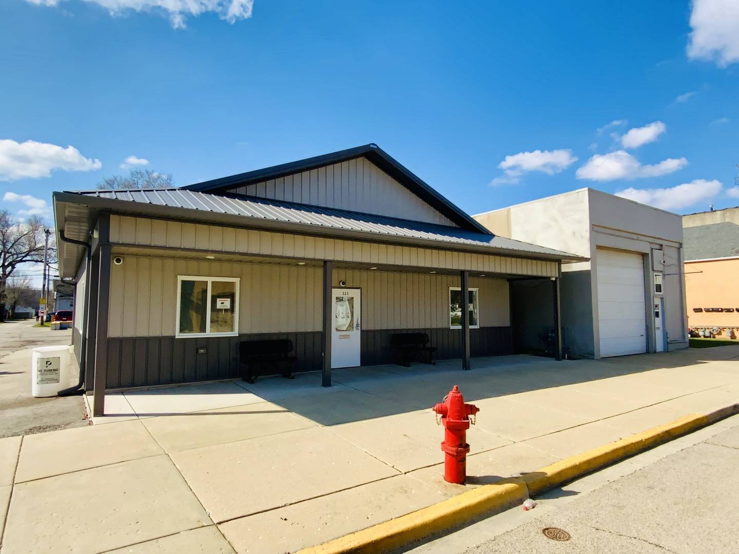 Oglesby, IL 61348,323 E Walnut ST