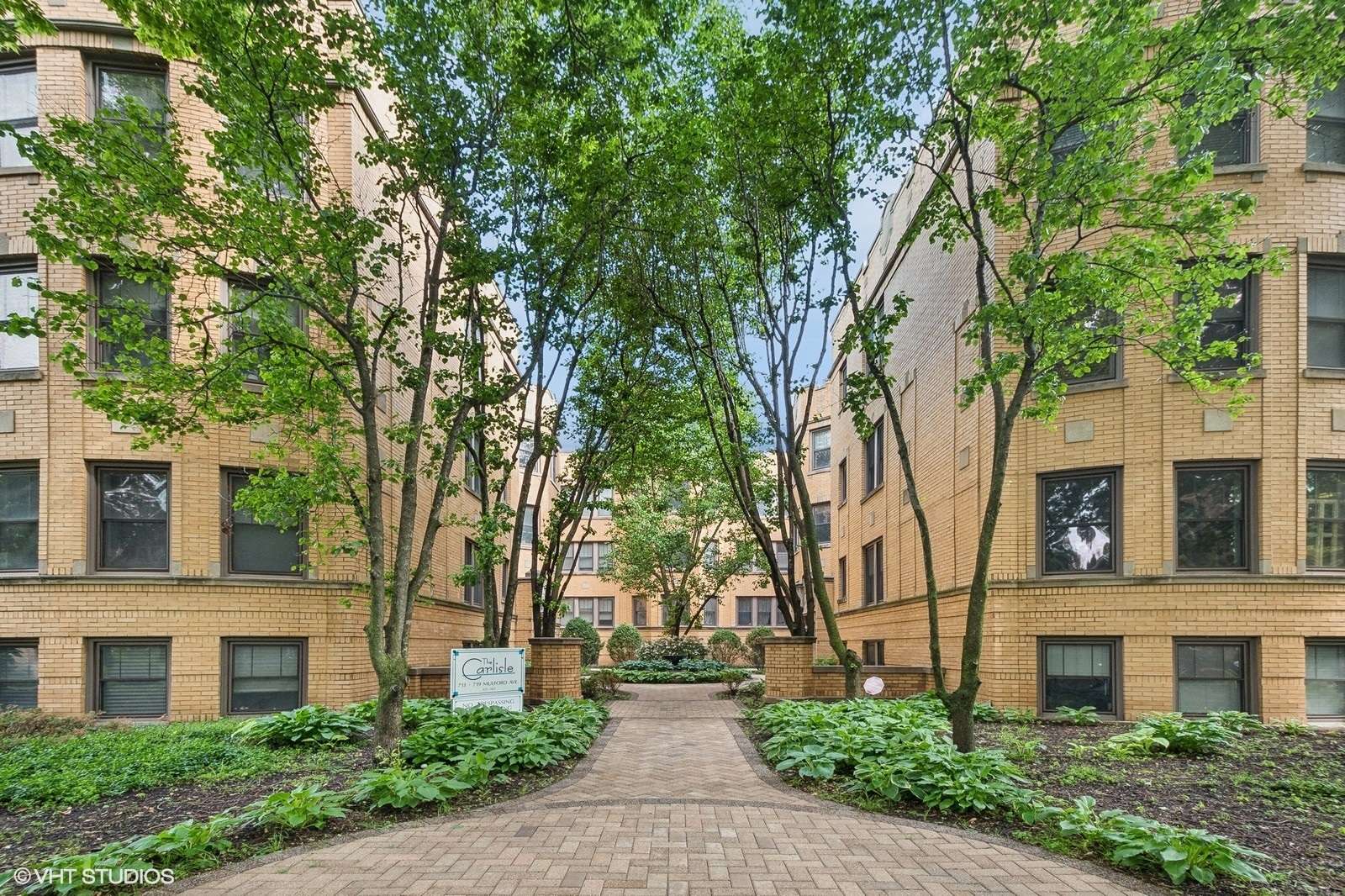 Evanston, IL 60202,719 Mulford ST #2F