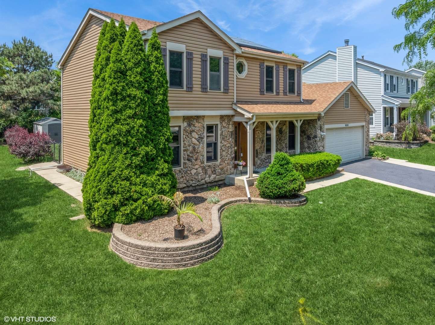 Schaumburg, IL 60194,600 N Brookdale DR