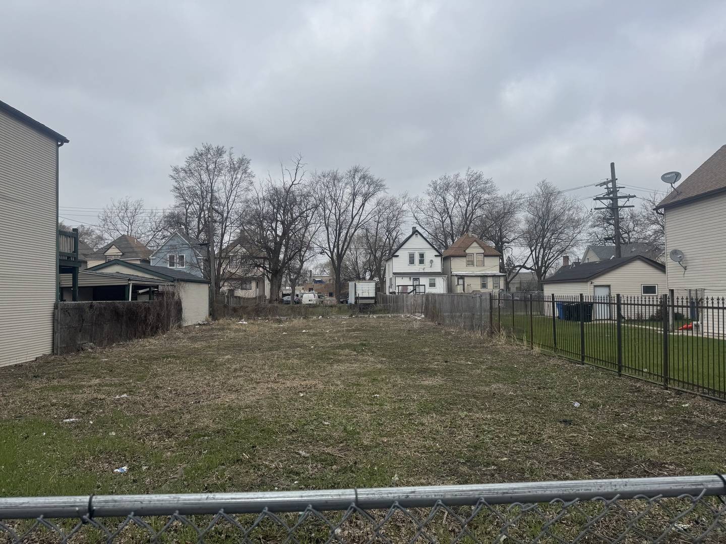 Chicago, IL 60644,4644 W Ohio ST