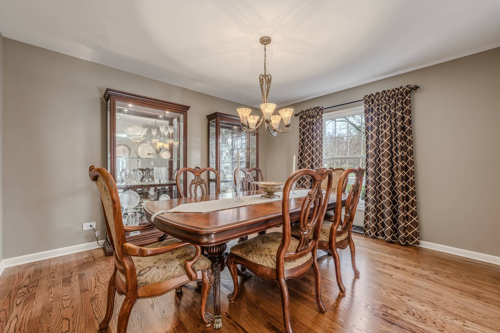 Wheaton, IL 60189,26W144 Durfee RD