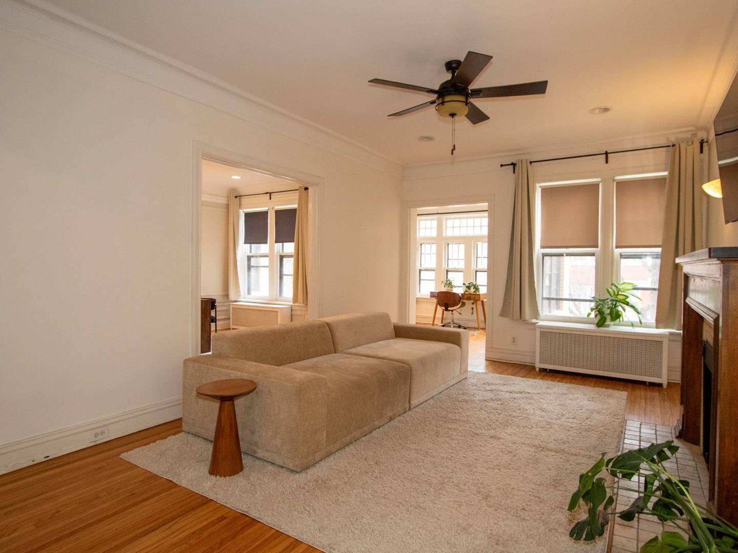 Oak Park, IL 60302,724 Erie ST #2