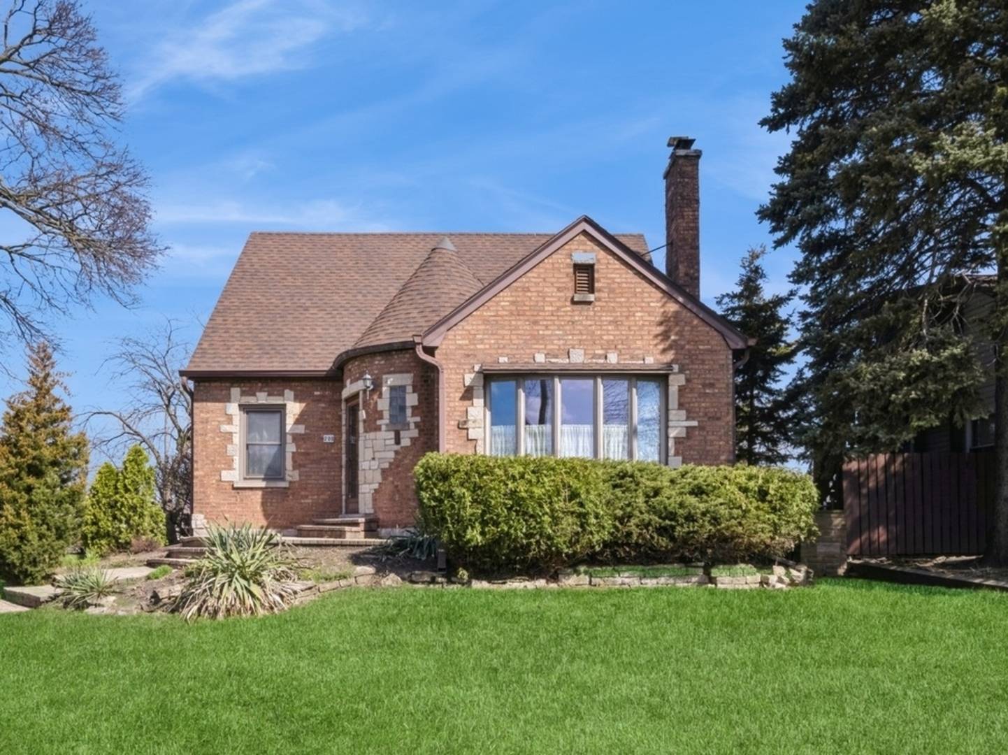 Northlake, IL 60164,200 E Whitehall DR