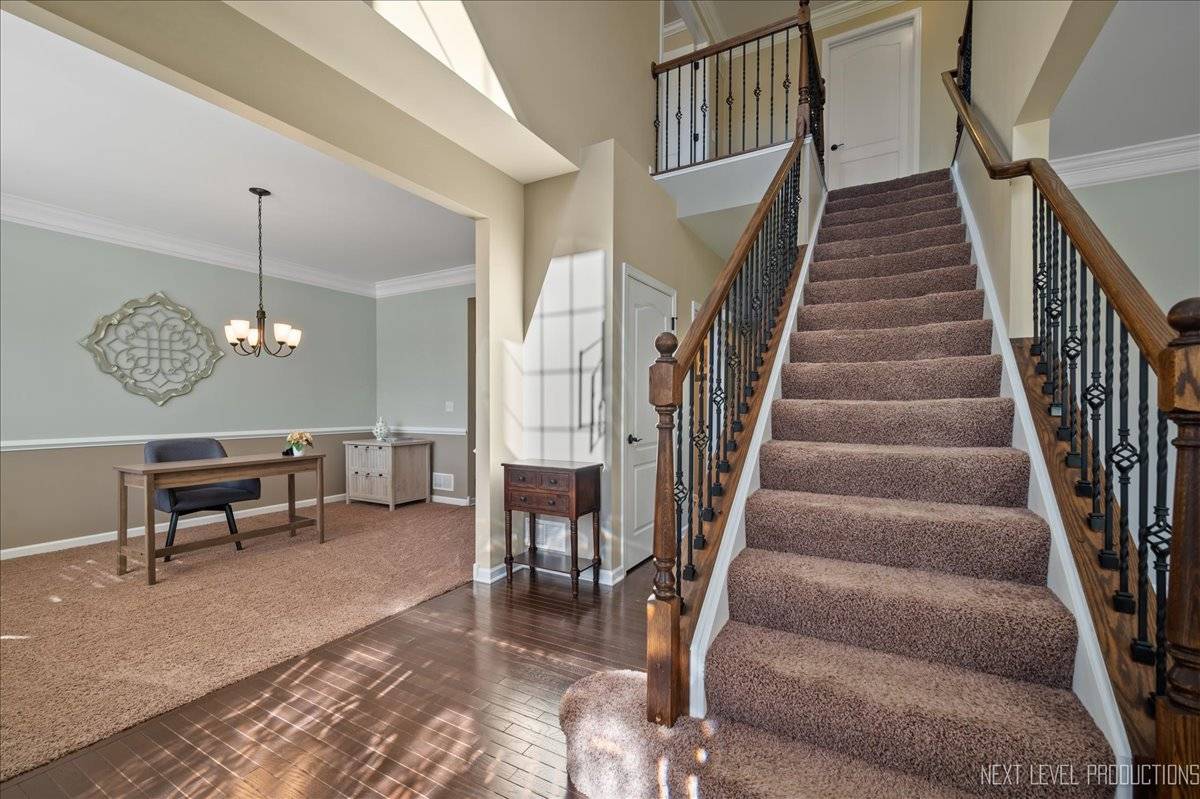 Elgin, IL 60124,3650 Thornhill DR