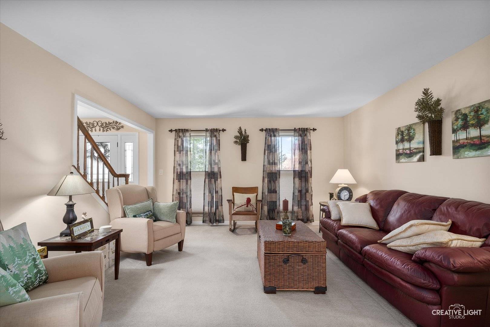 Yorkville, IL 60560,655 White Oak WAY
