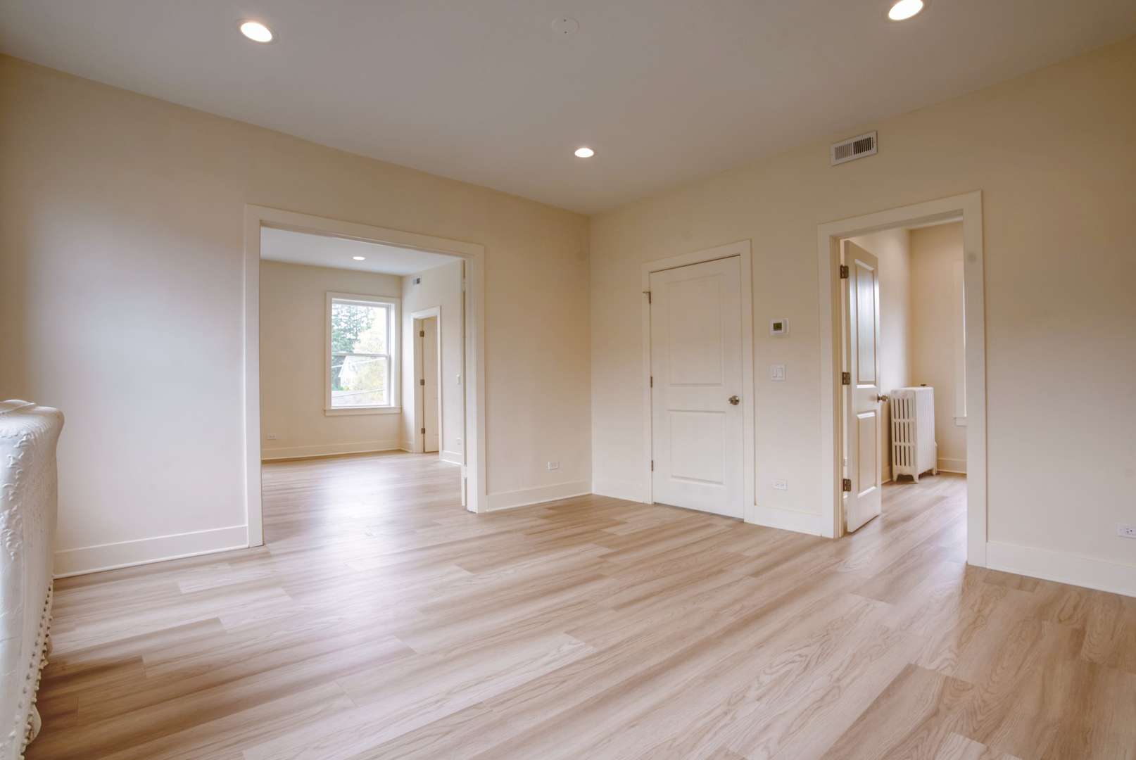 Wilmette, IL 60091,418 Ridge RD #2