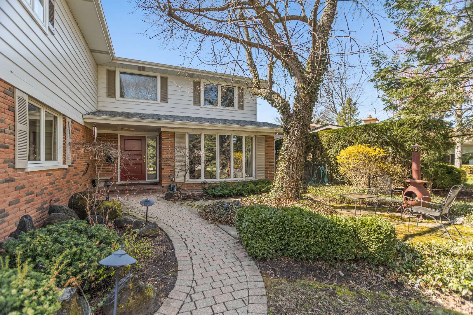 Skokie, IL 60076,9116 Kedvale AVE