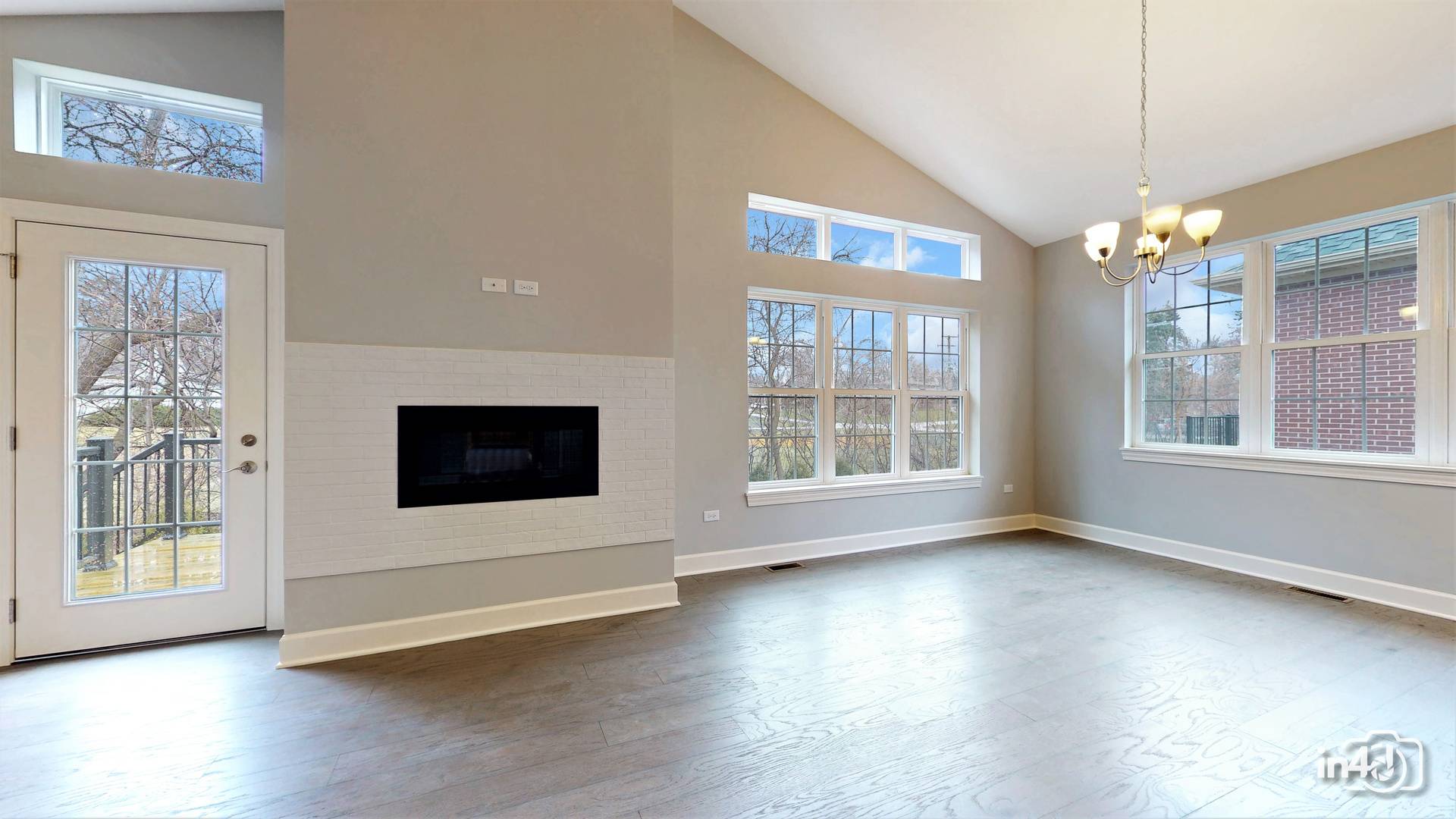 Barrington, IL 60010,1431 Somerset PL