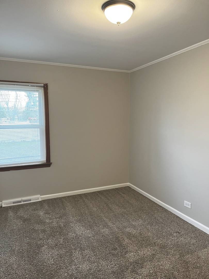 Hazel Crest, IL 60429,2818 Tennyson PL