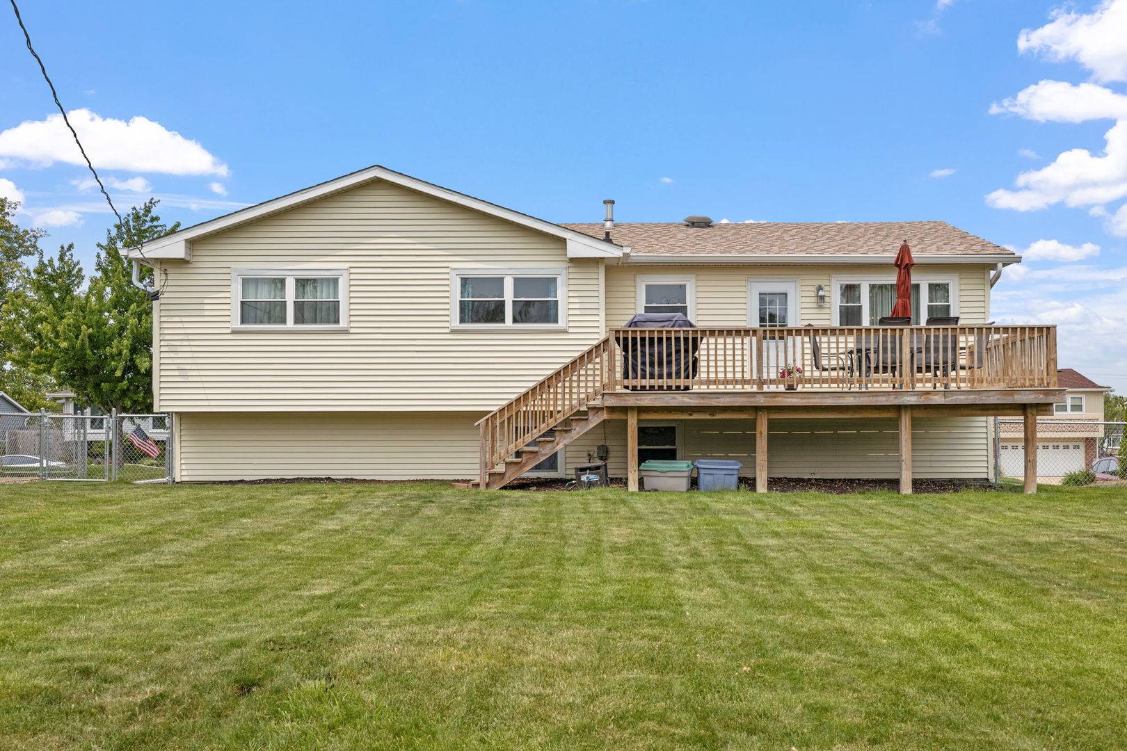 Woodridge, IL 60517,7821 Dalewood Pkwy