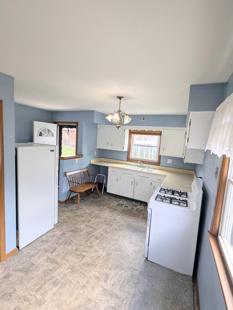 Rockford, IL 61108,2414 Montana AVE