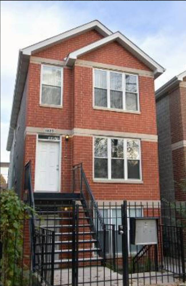 Chicago, IL 60608,1823 S Fairfield AVE #3