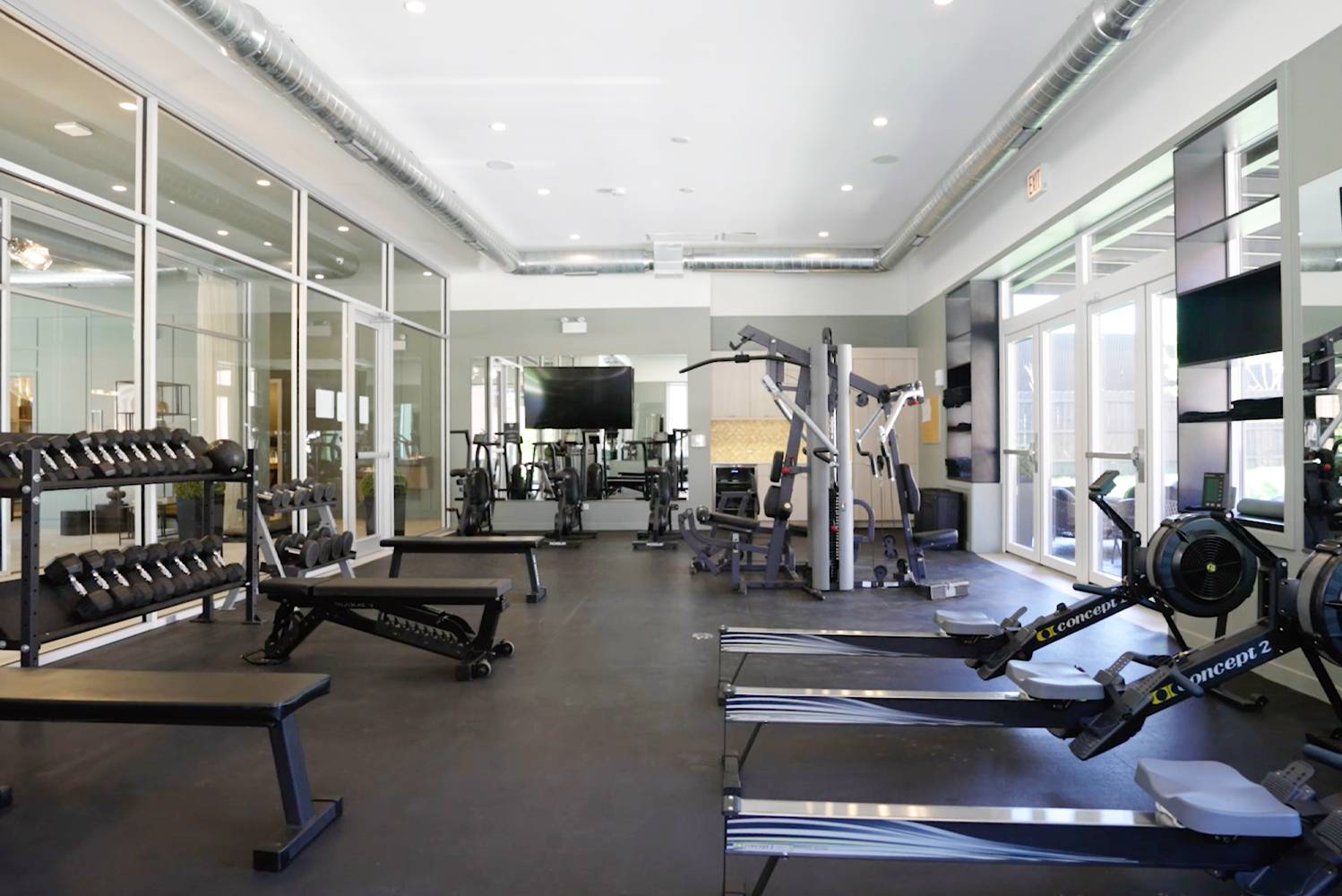 Chicago, IL 60707,6536 W Dickens AVE #2W