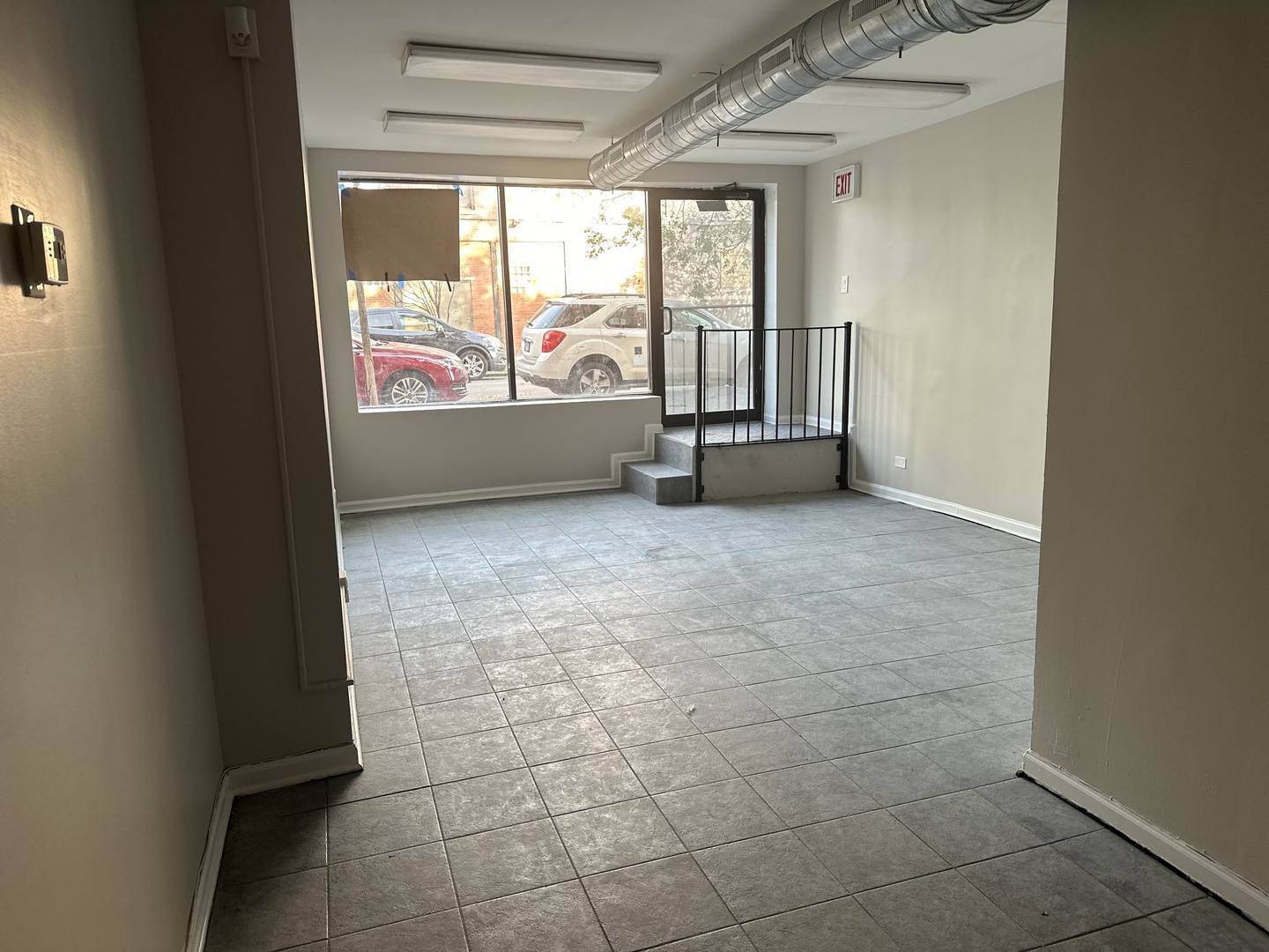 Chicago, IL 60647,1606 N Harding AVE