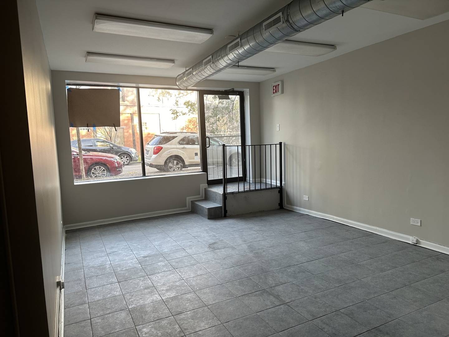 Chicago, IL 60647,1606 N Harding AVE