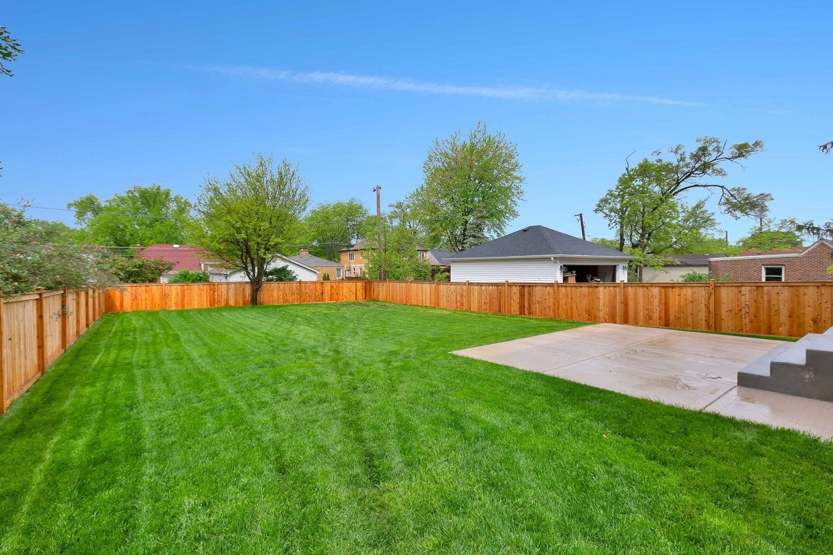 Park Ridge, IL 60068,1220 Courtland AVE