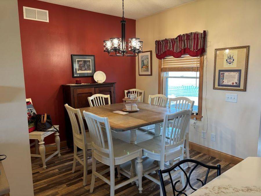 Sheldon, IL 60966,3053 E 1900 North RD