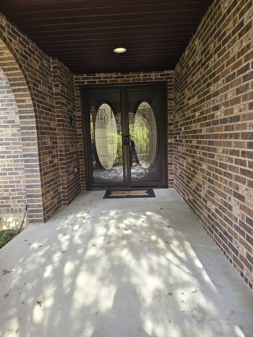 Bolingbrook, IL 60440,857 Bonnie Brae LN