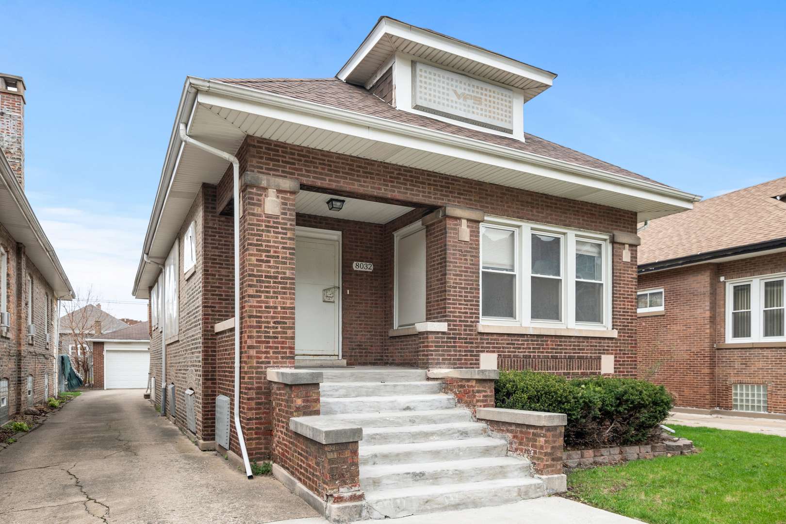Chicago, IL 60620,8032 S Carpenter ST