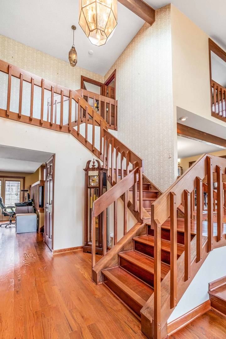 Palos Heights, IL 60463,6401 W 123rd ST