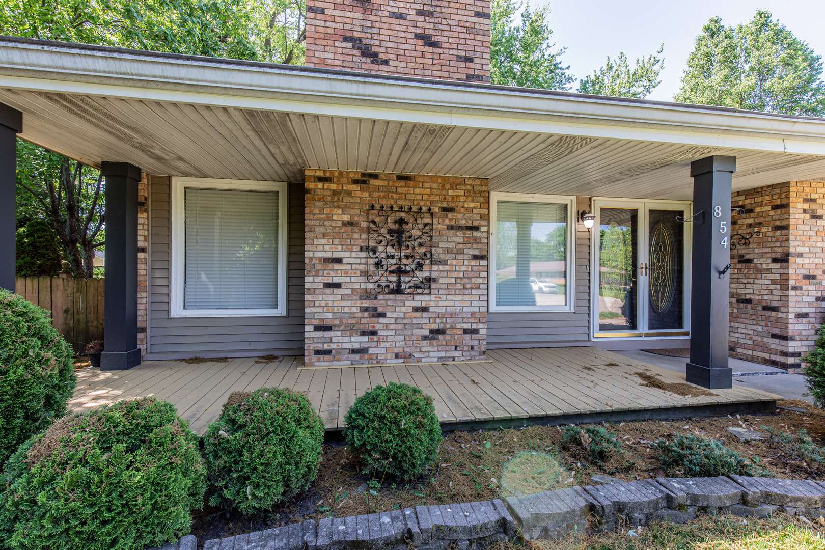 Princeton, IL 61356,854 King's CV