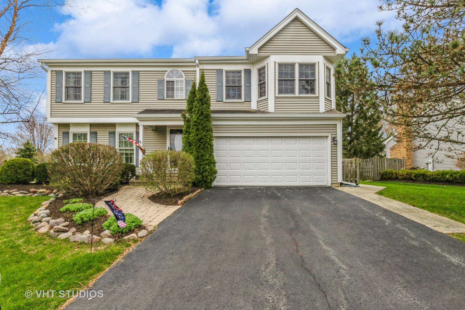 Gurnee, IL 60031,2107 Lawson BLVD