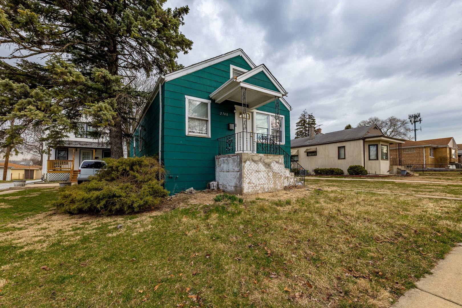 Evergreen Park, IL 60805,2740 W 98th PL