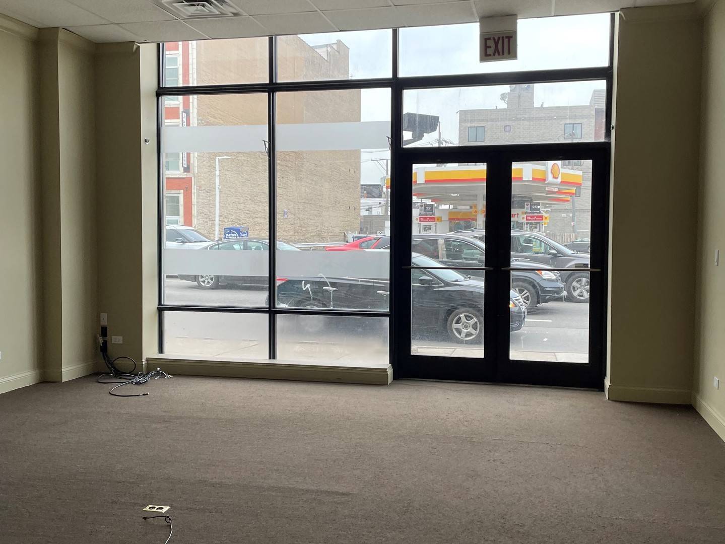 Chicago, IL 60647,2401 W North AVE
