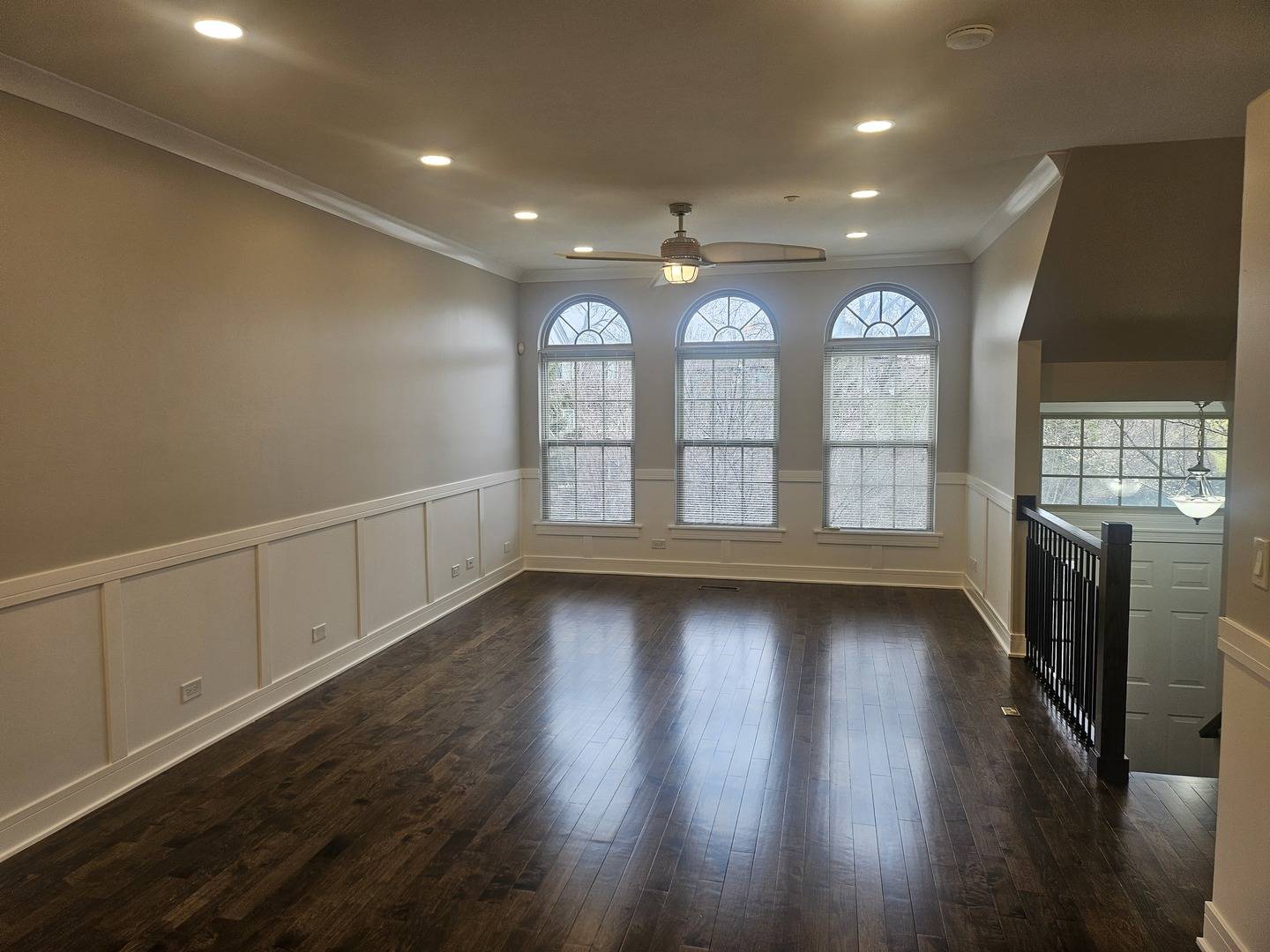 Wheeling, IL 60090,447 Prestwick LN