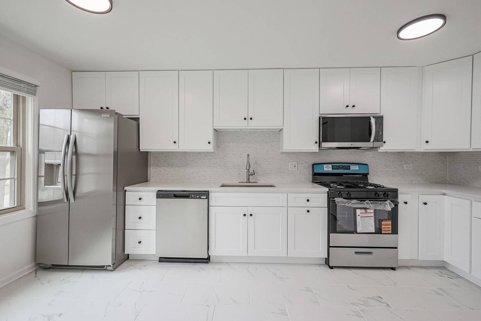 Arlington Heights, IL 60004,1952 N Charter Point DR #1952