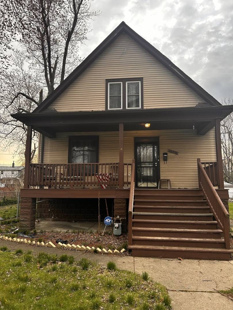 Hazel Crest, IL 60429,Address not disclosed