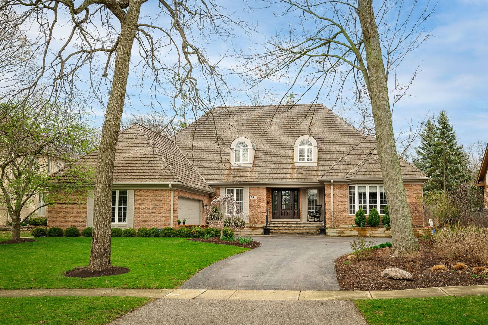 Hinsdale, IL 60521,521 N Lincoln ST