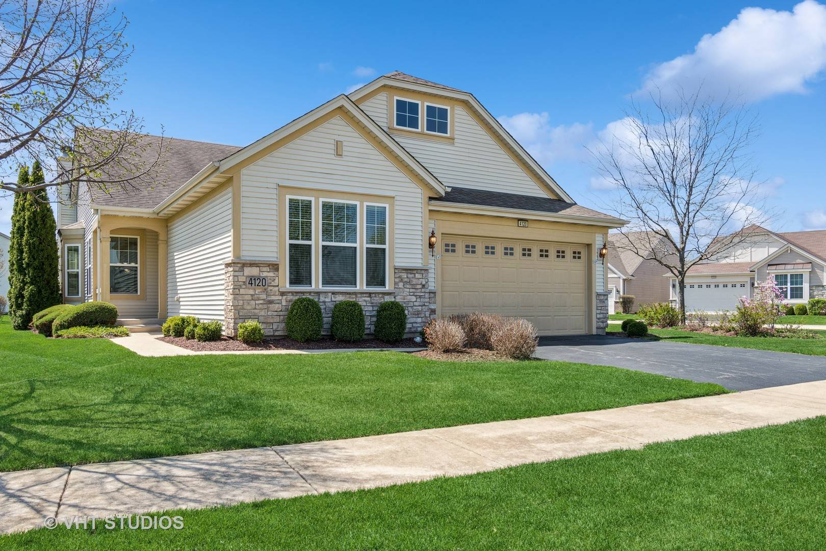 Naperville, IL 60564,4120 Idlewild LN