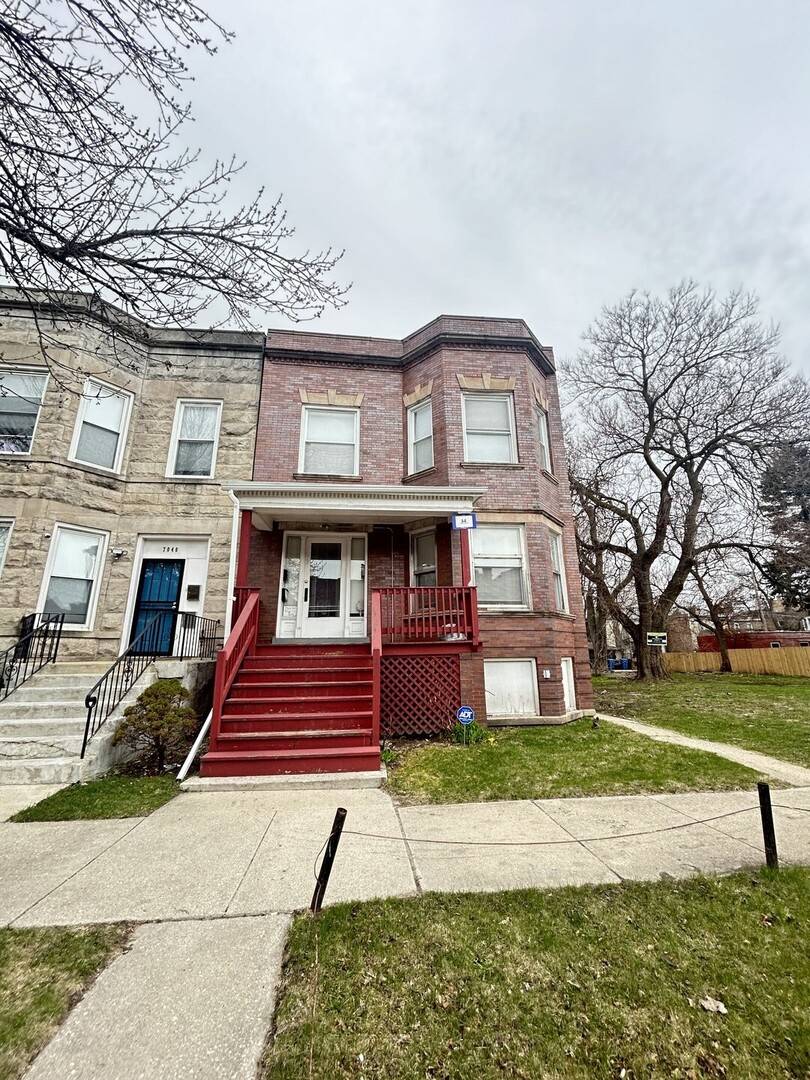 Chicago, IL 60637,7038 S Vernon AVE