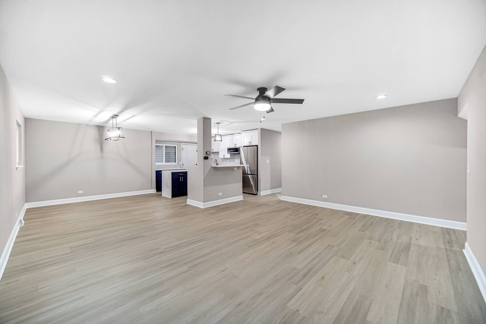 Woodridge, IL 60517,6312 Maxwell DR