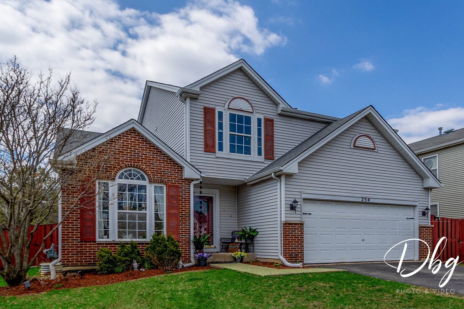 Round Lake, IL 60073,254 Spring Valley WAY