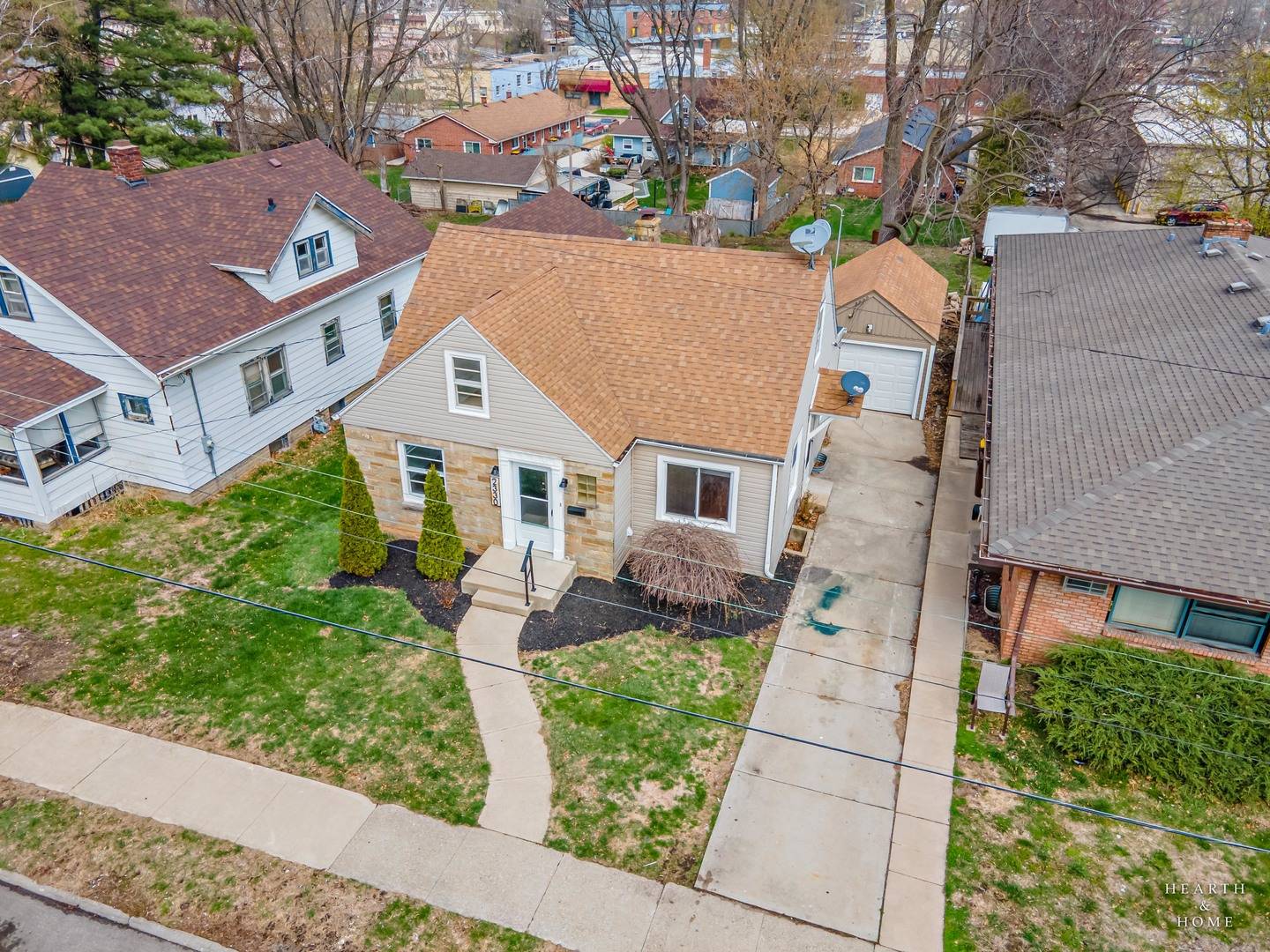 Rockford, IL 61104,2330 8th AVE