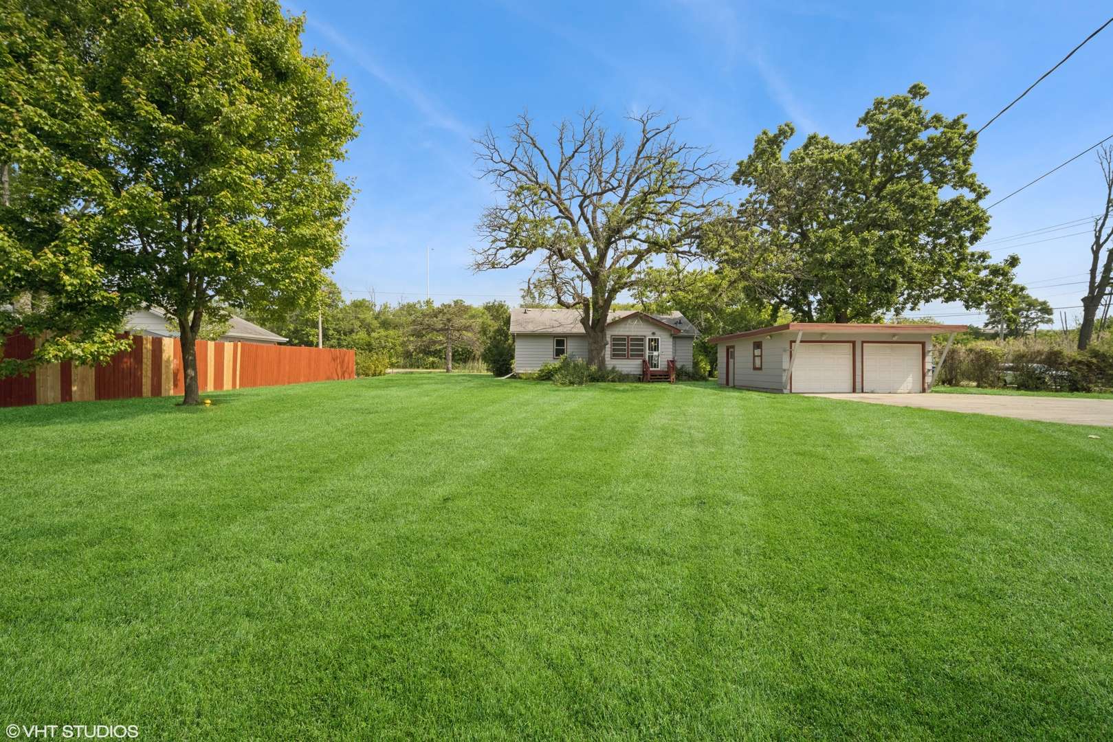 Gurnee, IL 60031,4363 W Kennedy DR