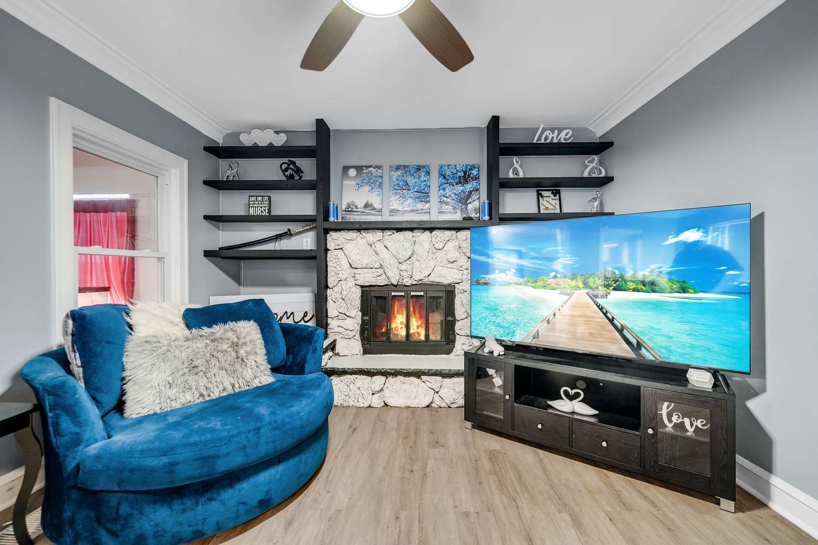 Maywood, IL 60153,637 S 16th AVE