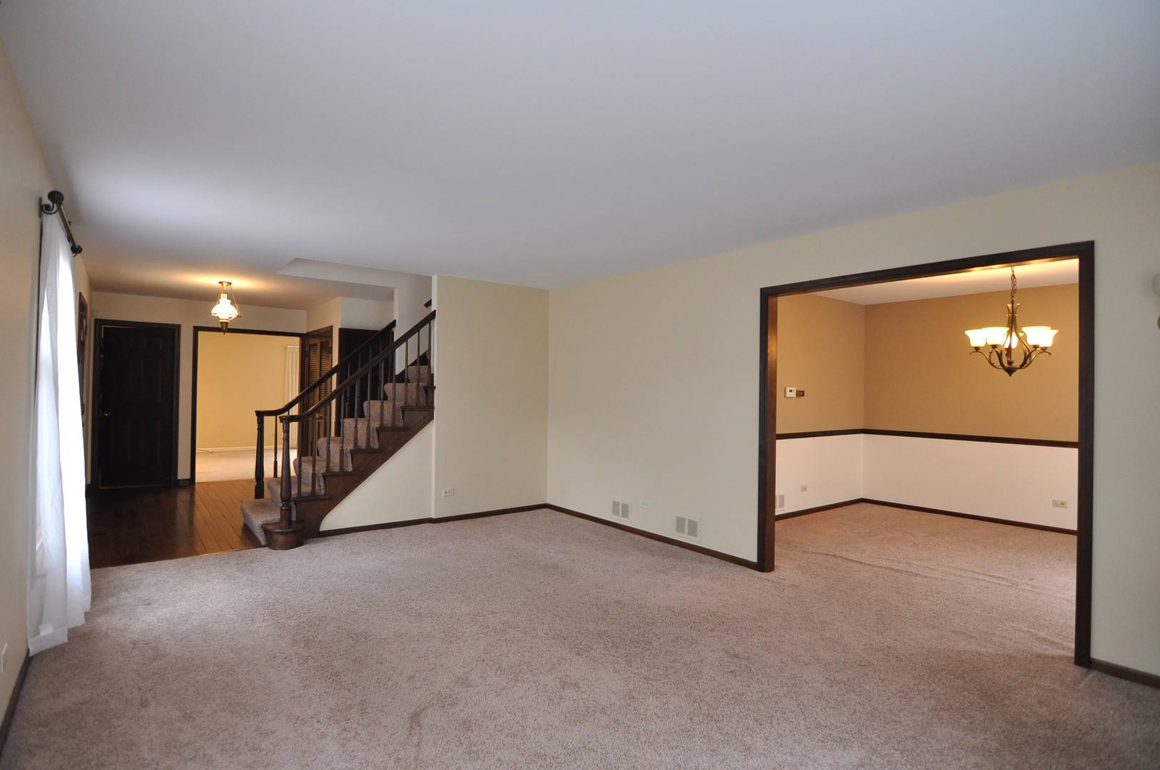 Naperville, IL 60563,37 Pottowattomie CT