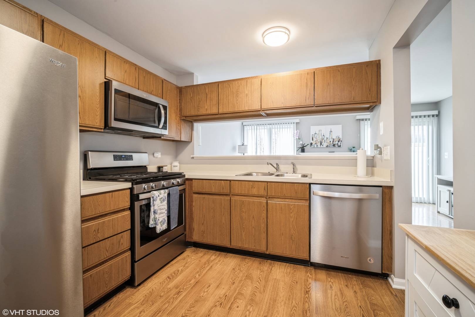Arlington Heights, IL 60004,1963 N Stillwater RD