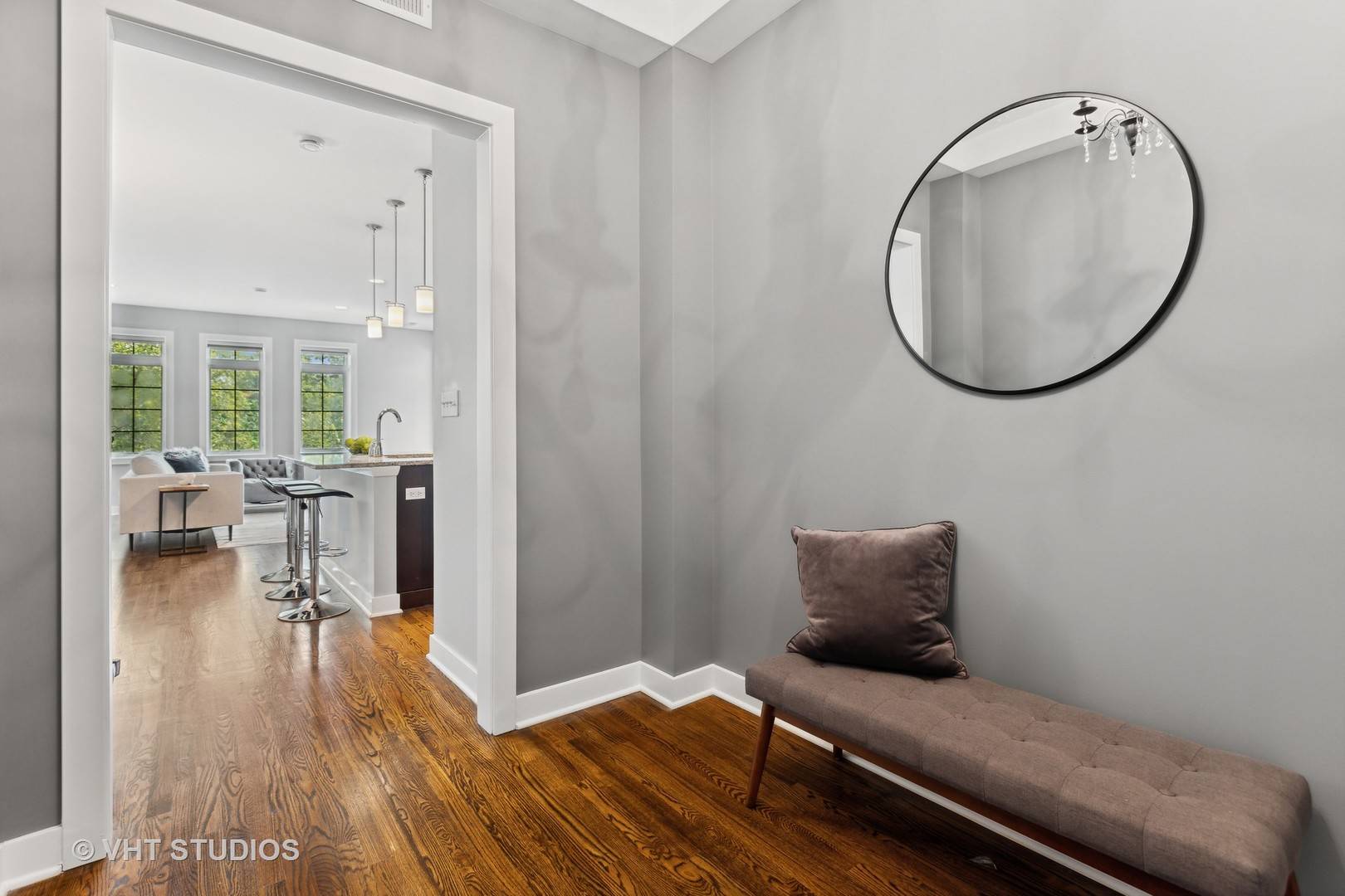 Chicago, IL 60613,3844 N Ashland AVE #42