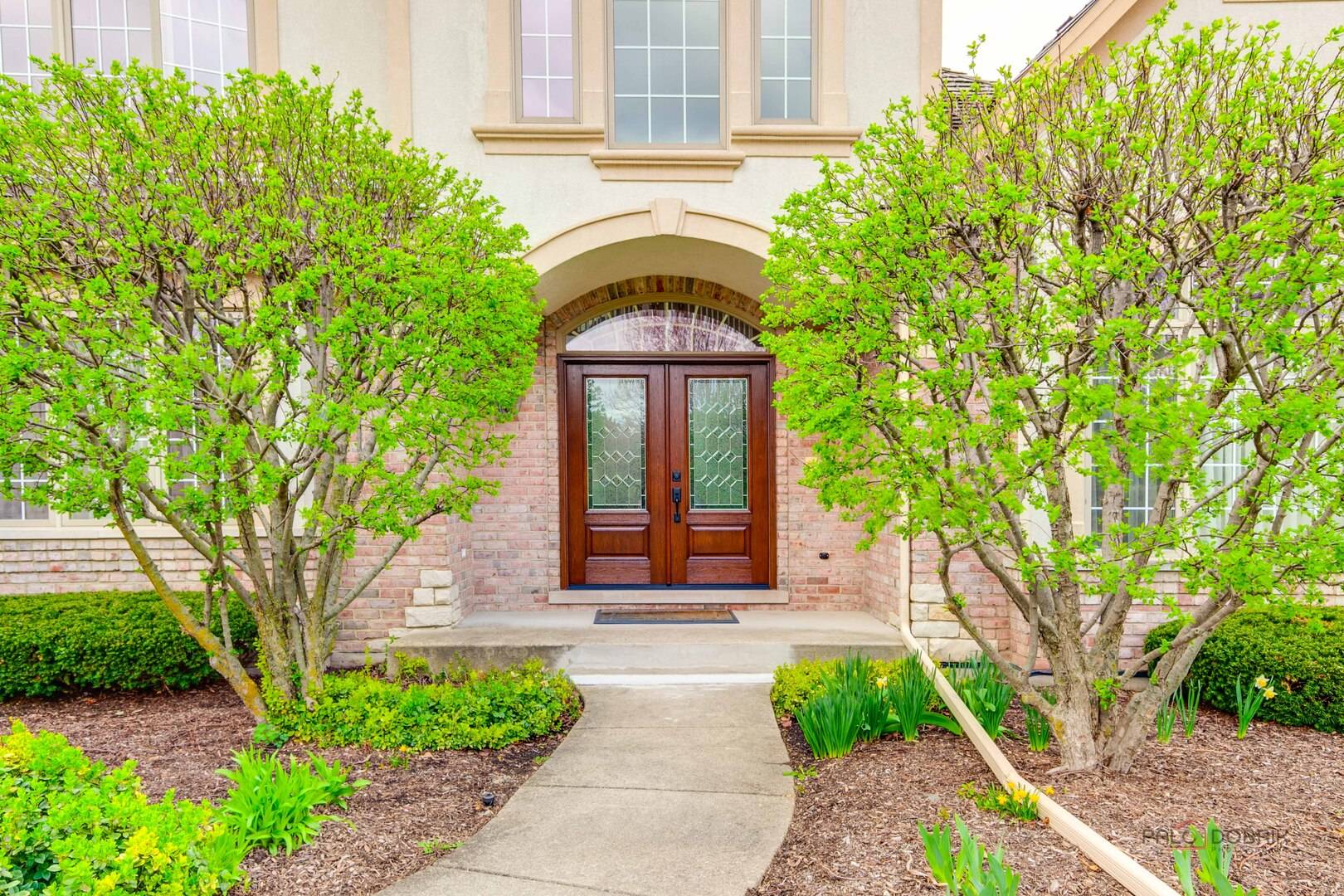 Libertyville, IL 60048,1304 Lingonberry CT