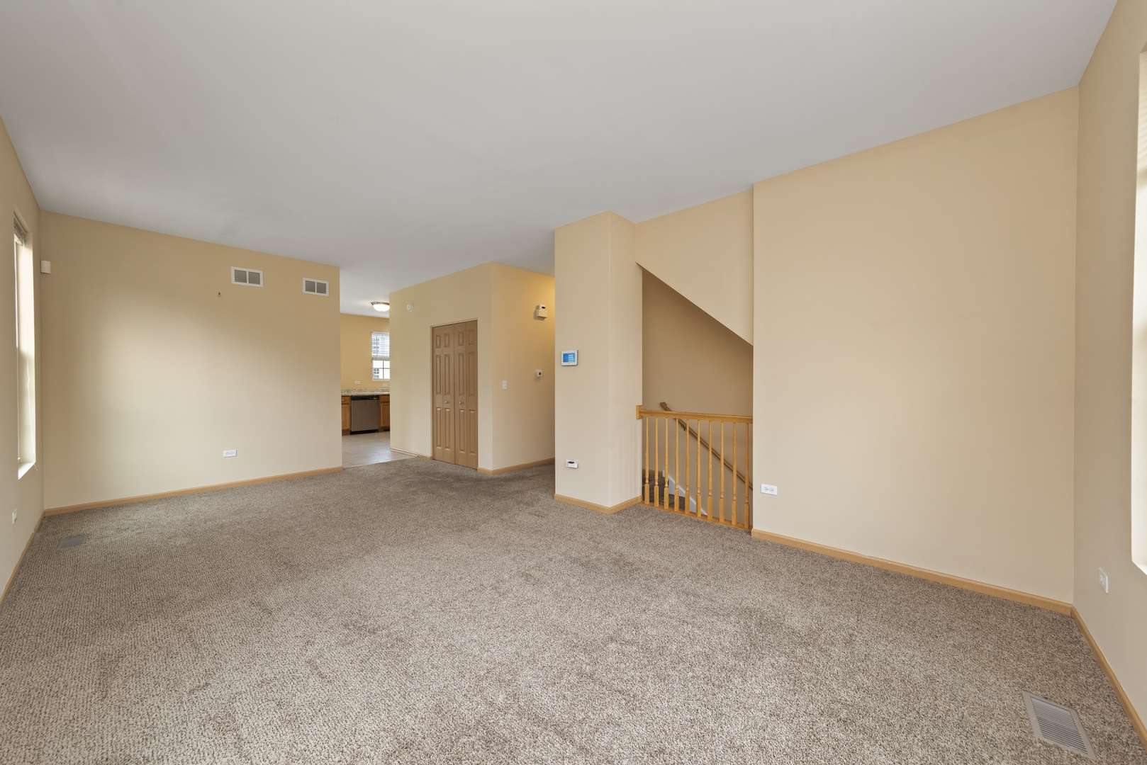 Romeoville, IL 60446,205 S Oak Creek LN