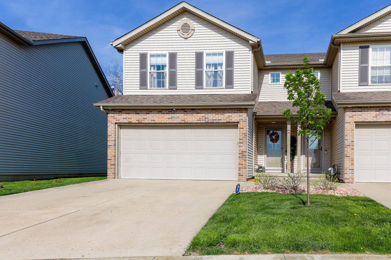 Bloomington, IL 61705,2509 Fox Trot TRL